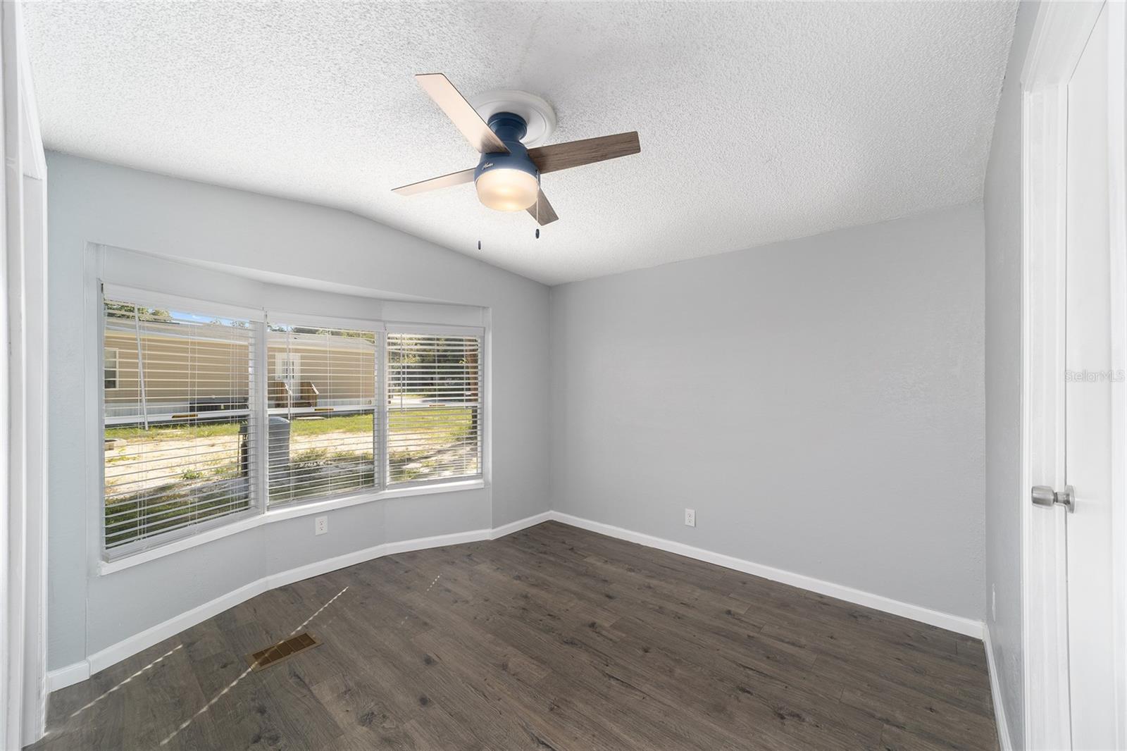 LAKE WEIR HEIGHTS - Residential