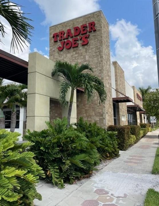 CRESCENT HEIGHTS - Residential Lease