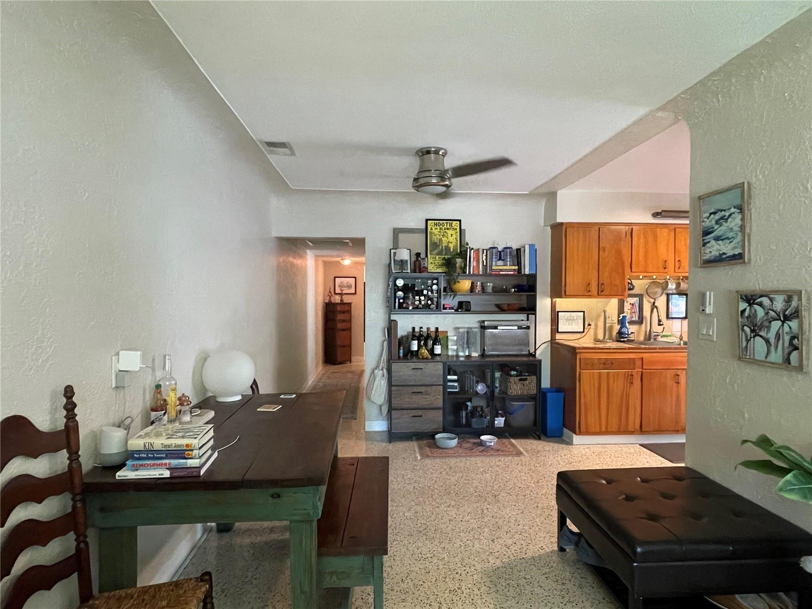 CRESCENT HEIGHTS - Residential Lease