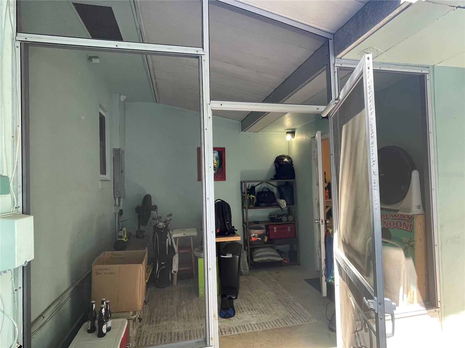 CRESCENT HEIGHTS - Residential Lease