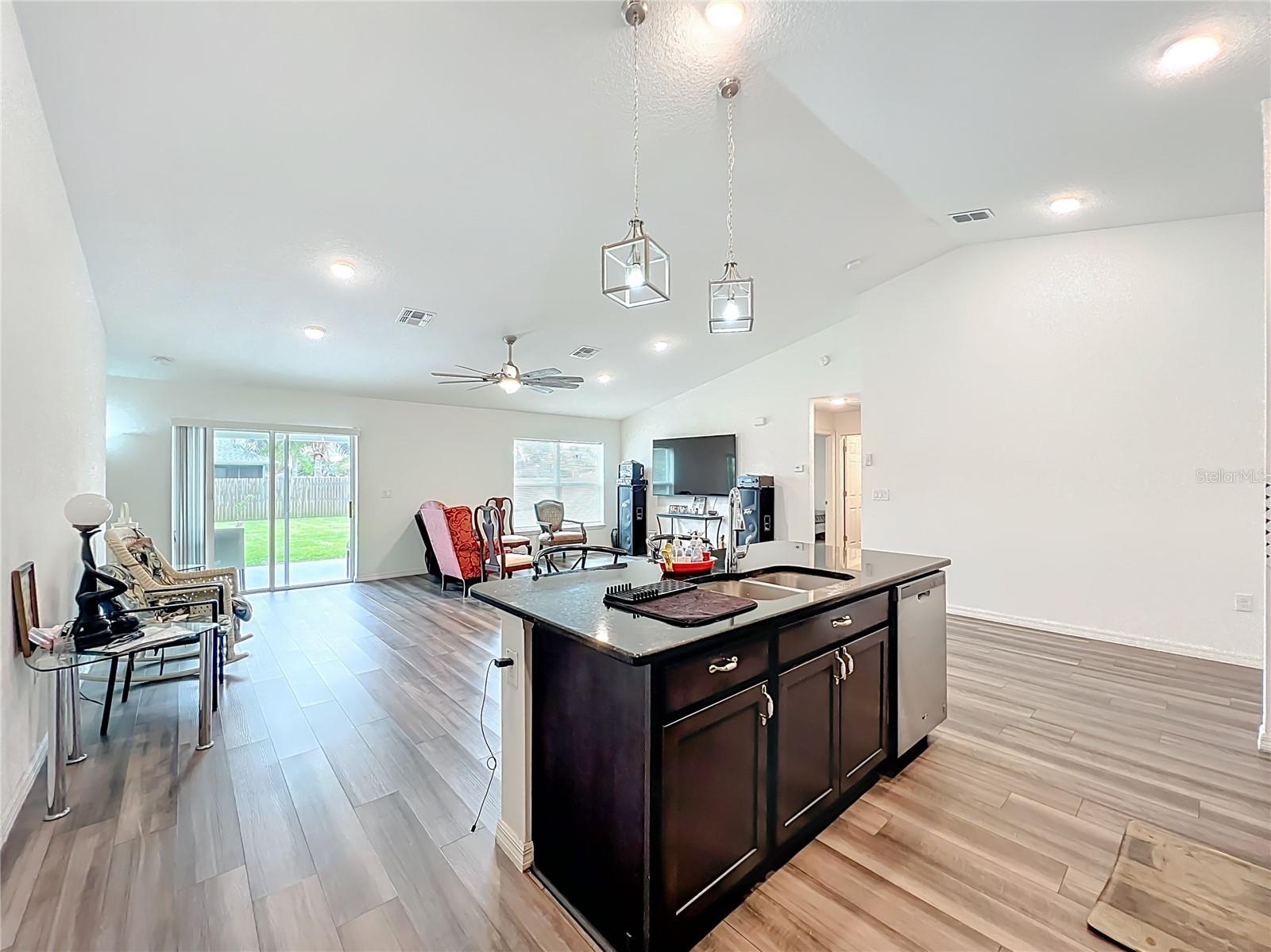 PORT MALABAR UNIT 09 - Residential