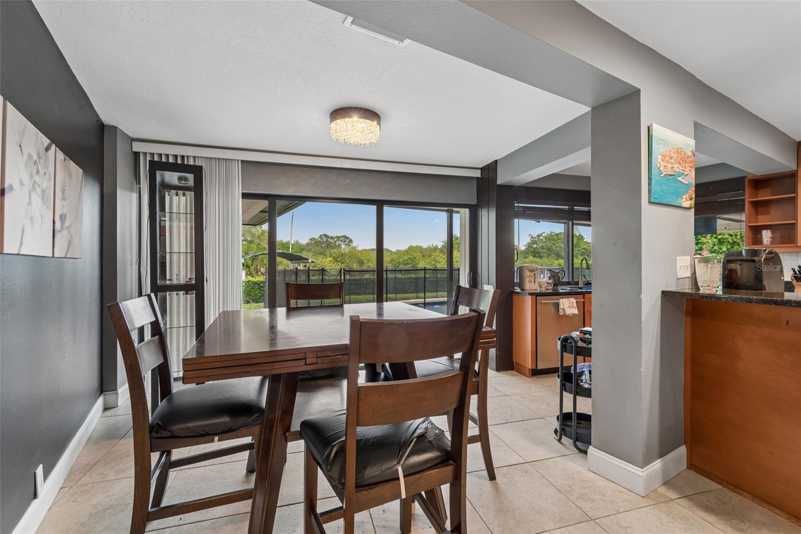 SWEETWATER SUB FIRST ADD - Residential