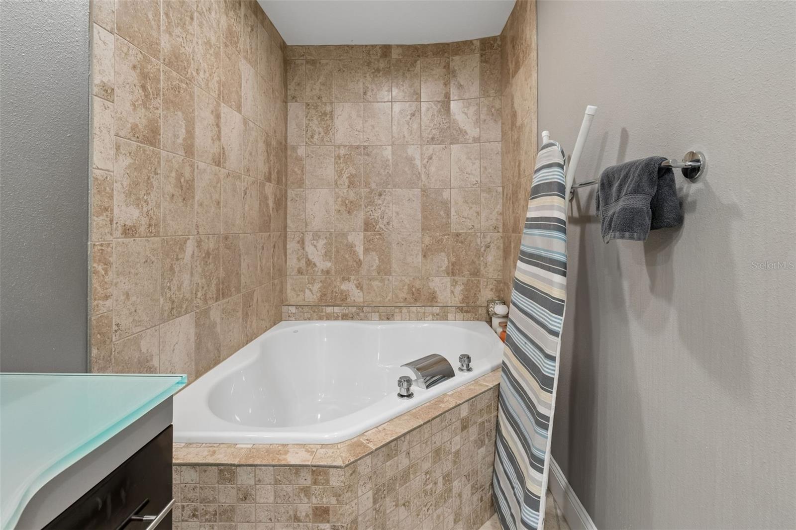 SWEETWATER SUB FIRST ADD - Residential