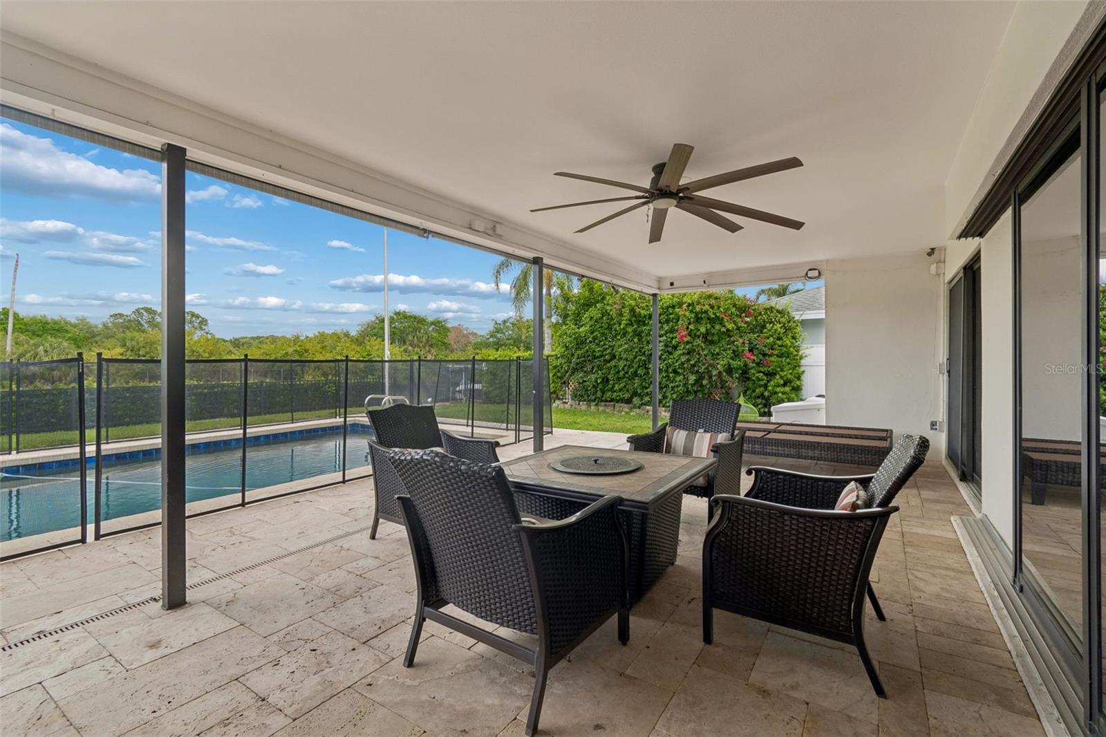 SWEETWATER SUB FIRST ADD - Residential