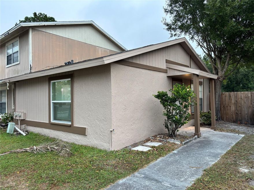 BEAUTIFUL LUXURY TOWNHOUSE TOTALLY NEW, NEW, NEW in the heart of Carrollwood. This property has been recently been renovated and it offers NEW Ceramic Tile, New Kitchen with Quartz countertops and stainless steel applicances, LED lights through out the home NEW Bathroom with tempered glass and New Vanity. Also, new Window in the master bedroom, new paint inside and out. Also, it has a screened porch with a fenced yard. The property offers privacy (corner unit) and it only shares a wall with a neighbor, you can park 2 cars outside (in front of property). New ceiling fans and blinds. This property is part of the Essrig elementary, Hill Middle and Gaither high. Come and see it today before it's gone. Excellent credit is required (680+), 2.5 times the rent in income ($3,500+ income), and clean background. We ask for 1 month security deposit and the month's rent to move in ($2,900).