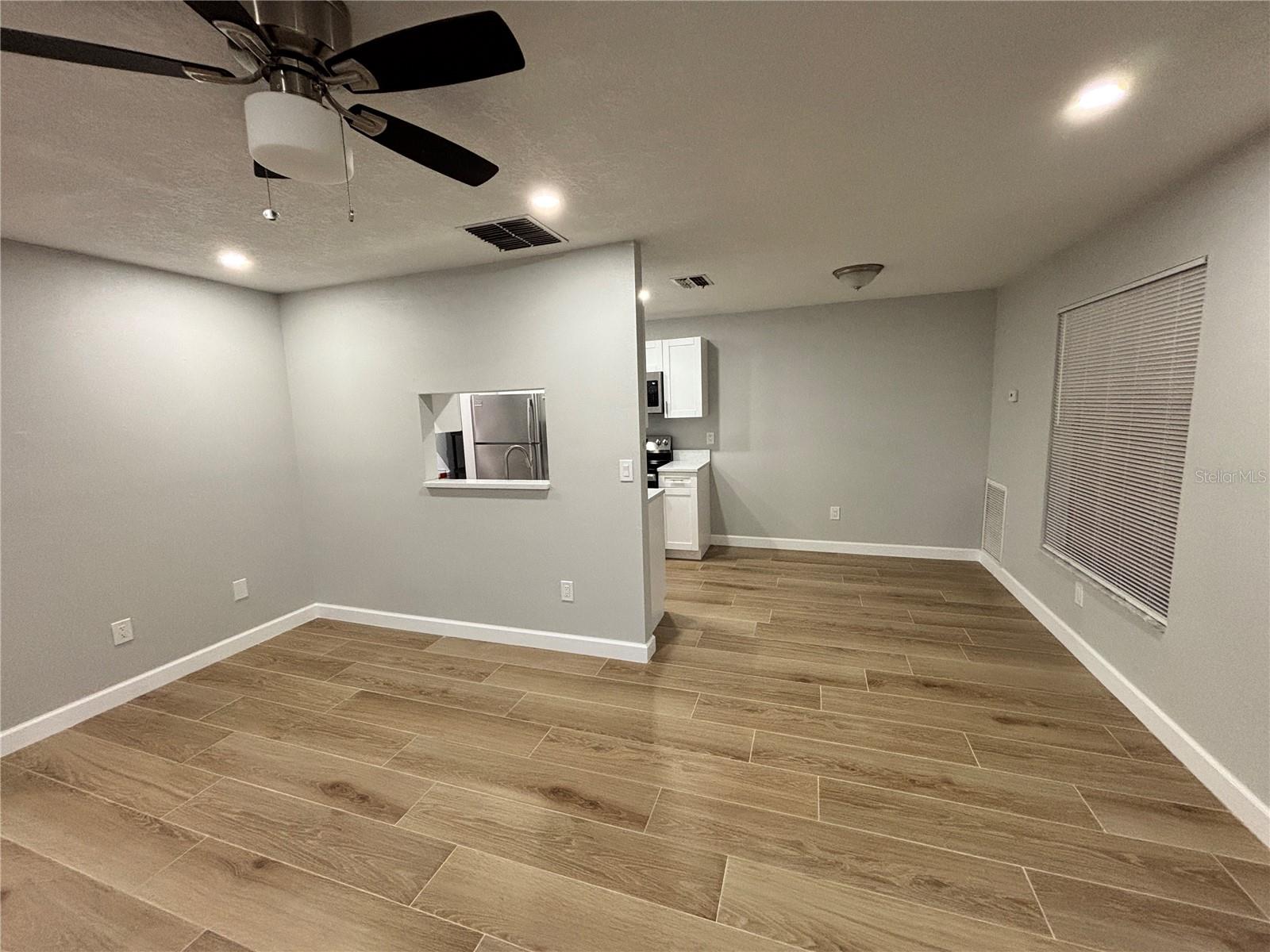 VILLAGE XVIII UNIT II OF CARRO - Residential Lease