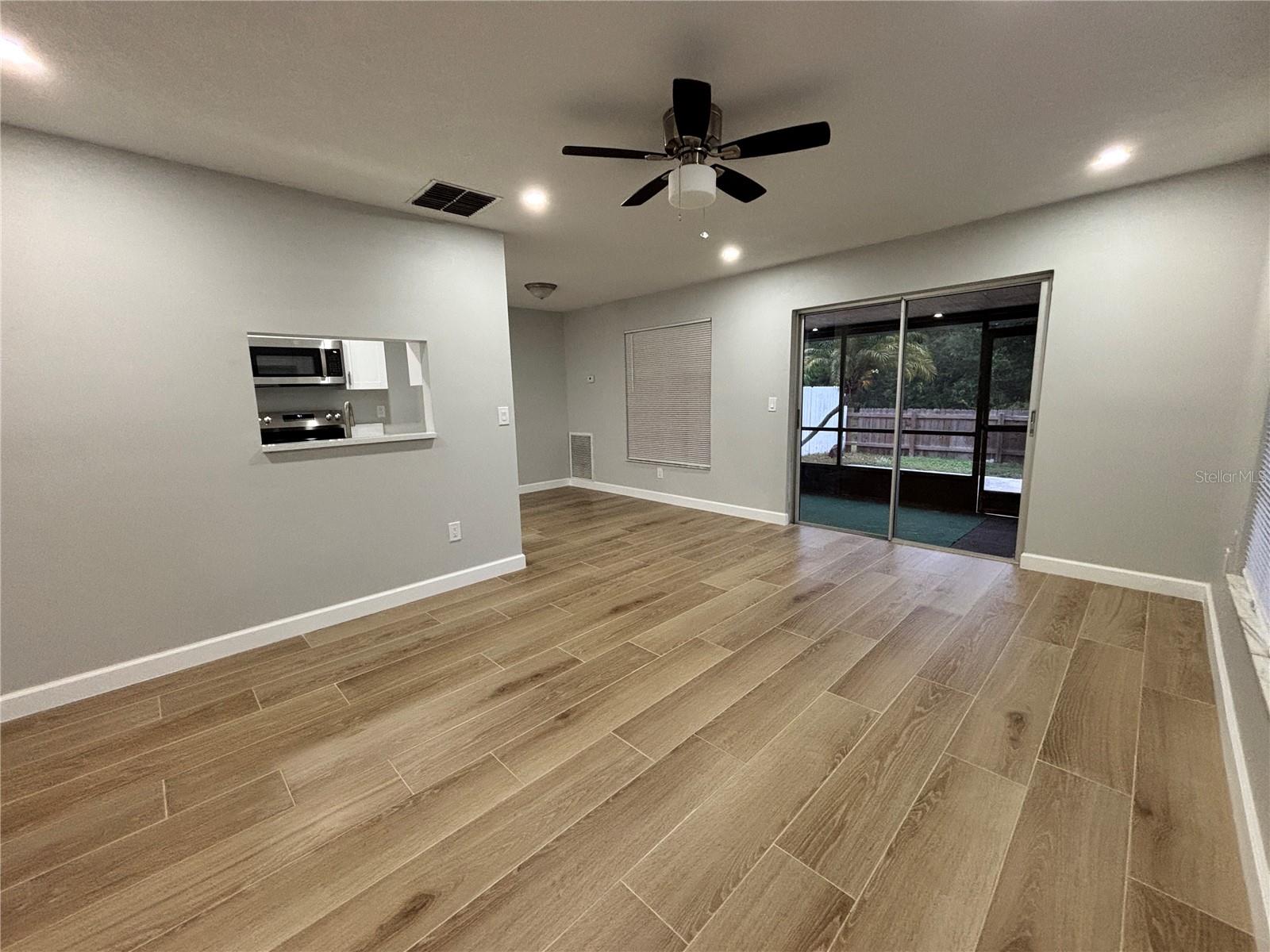 VILLAGE XVIII UNIT II OF CARRO - Residential Lease