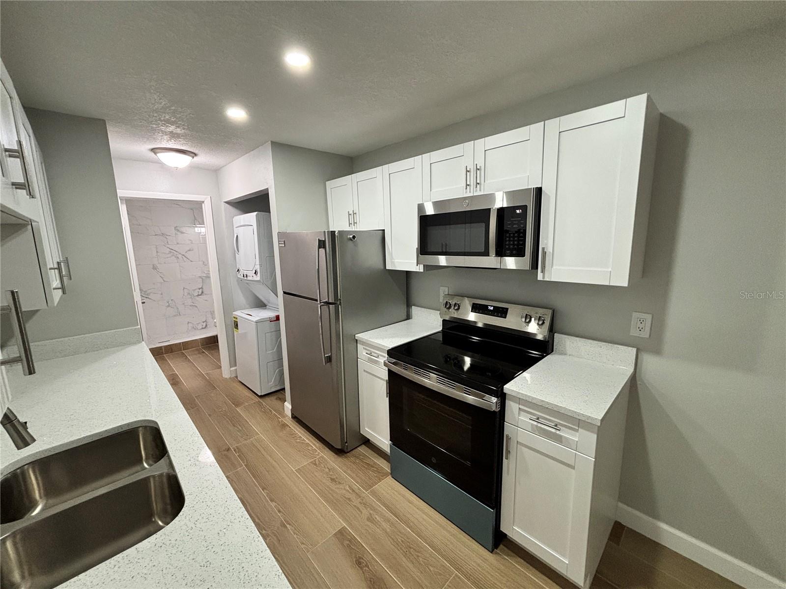 VILLAGE XVIII UNIT II OF CARRO - Residential Lease