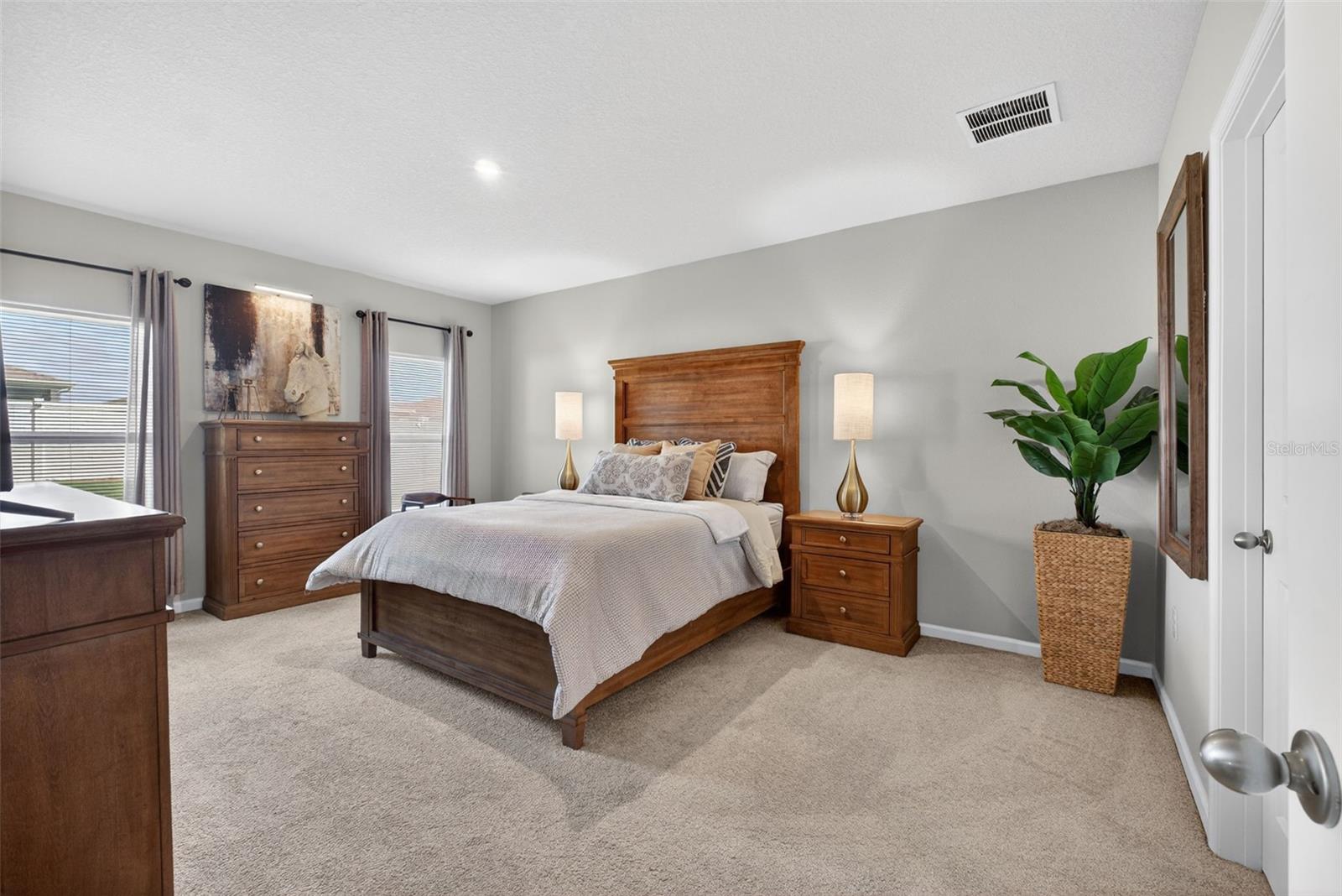 LAUREL GLEN - Residential