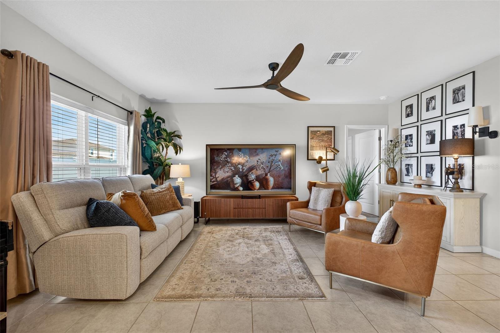 LAUREL GLEN - Residential