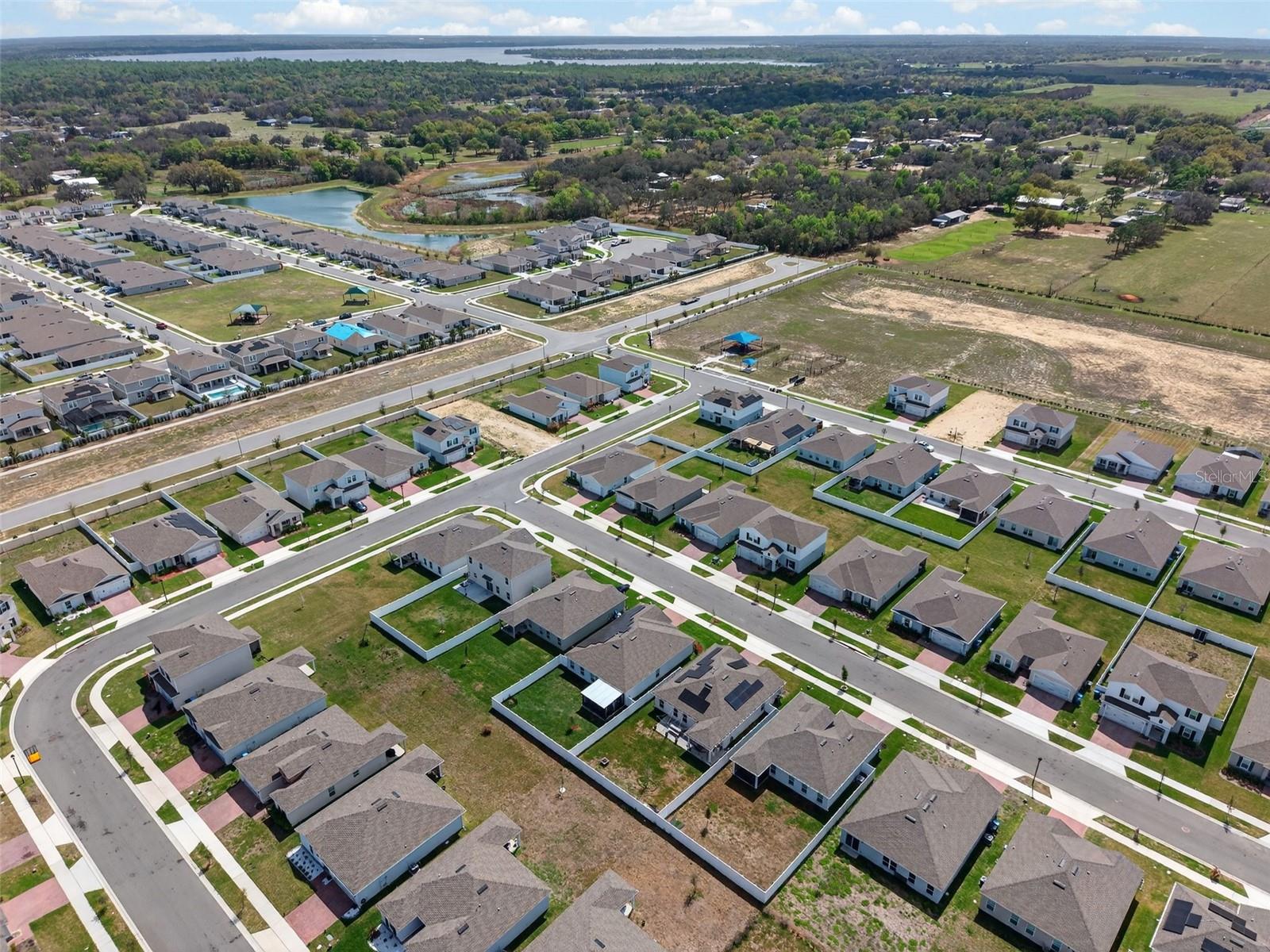 LAUREL GLEN - Residential