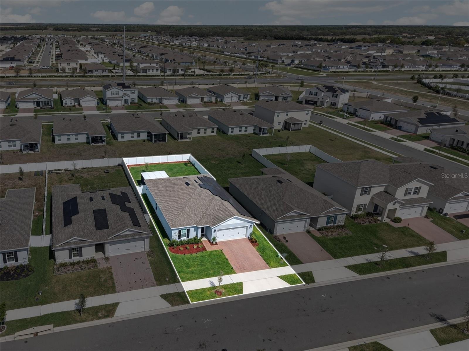 LAUREL GLEN - Residential