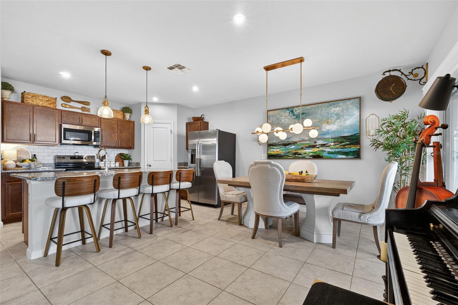 LAUREL GLEN - Residential