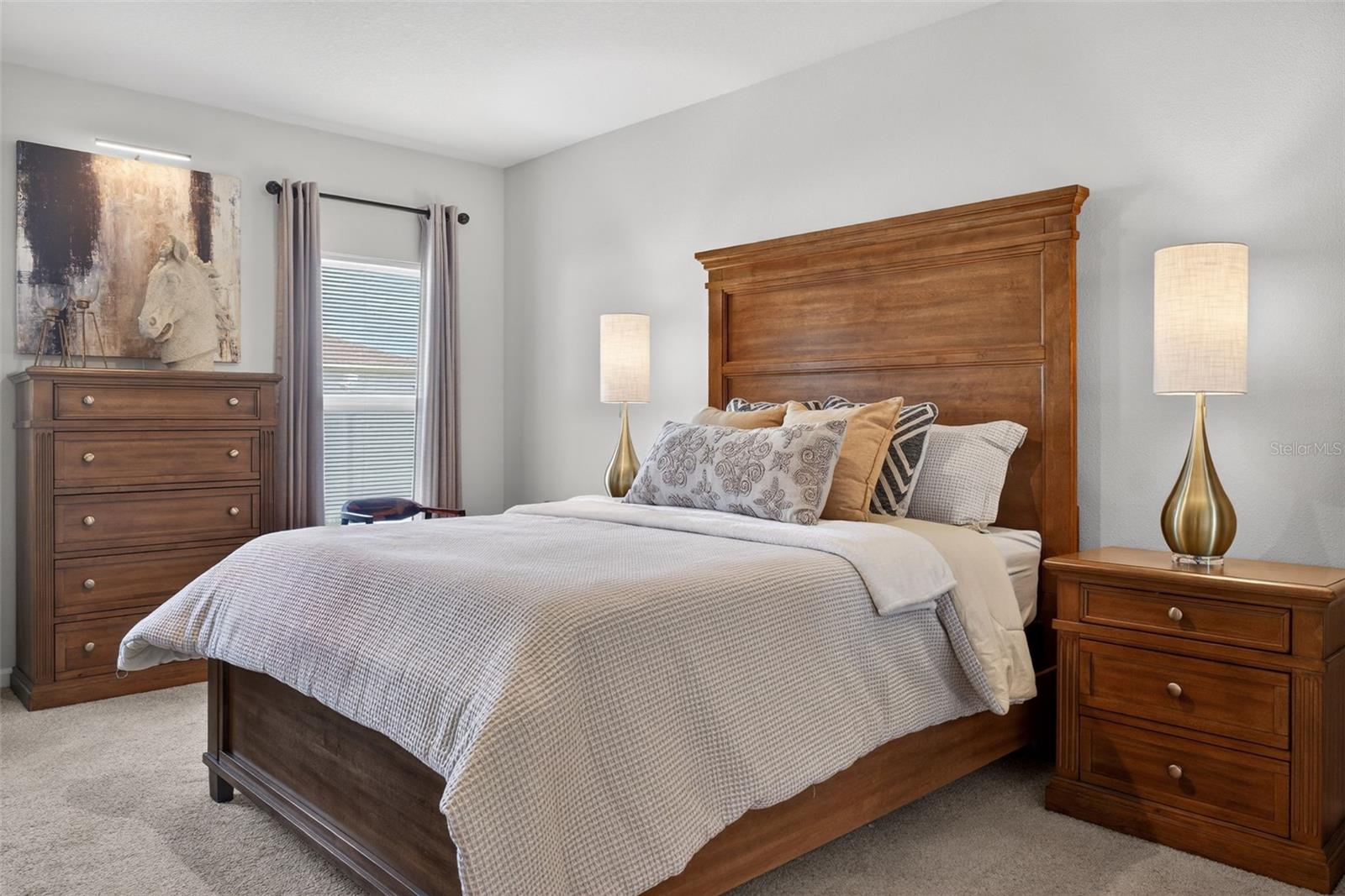 LAUREL GLEN - Residential