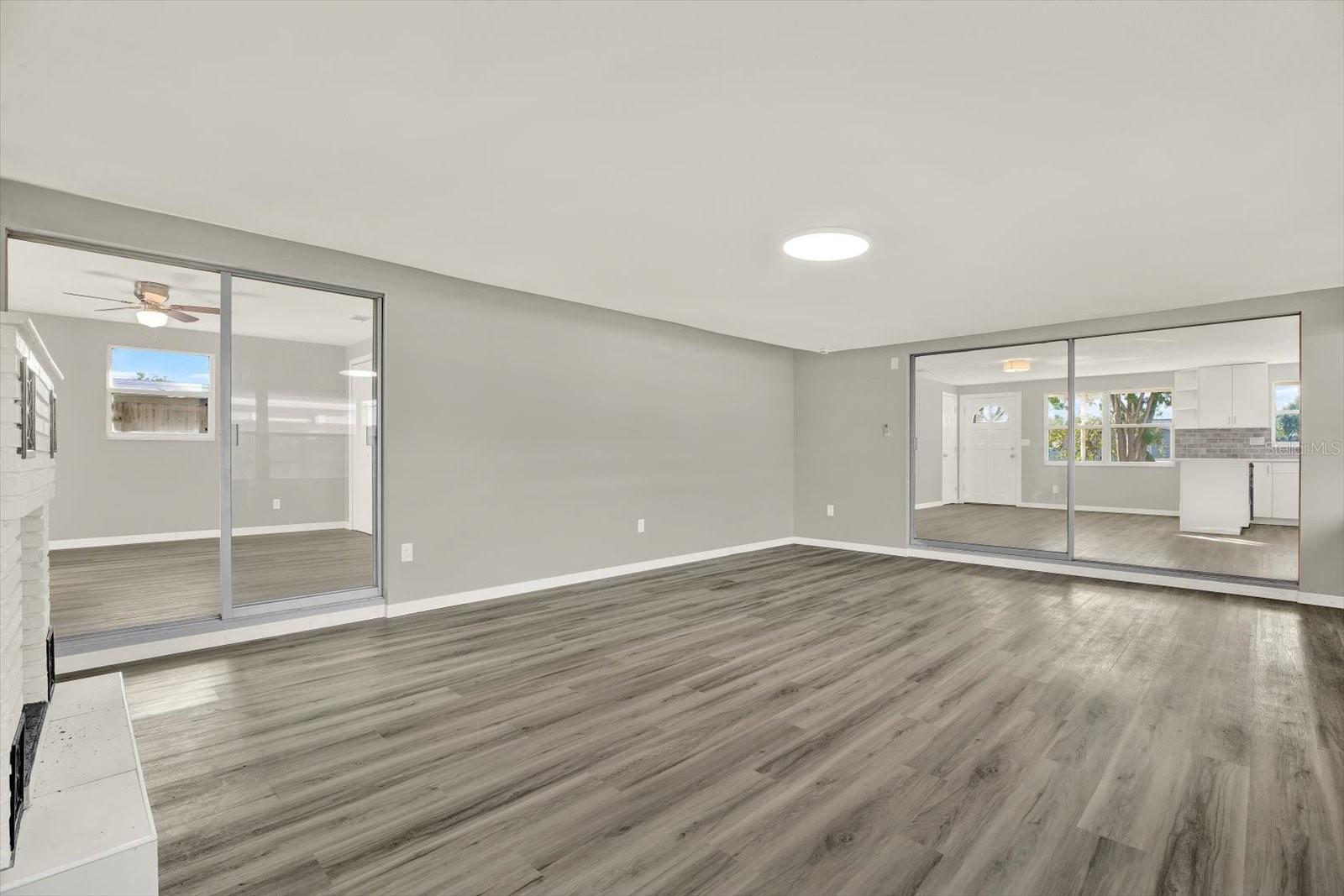 BAYOU MANOR 1ST ADD - Residential