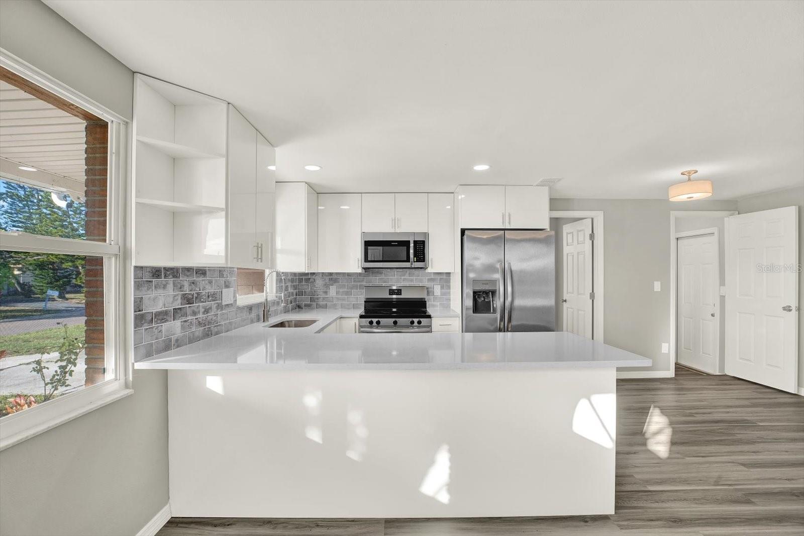 BAYOU MANOR 1ST ADD - Residential