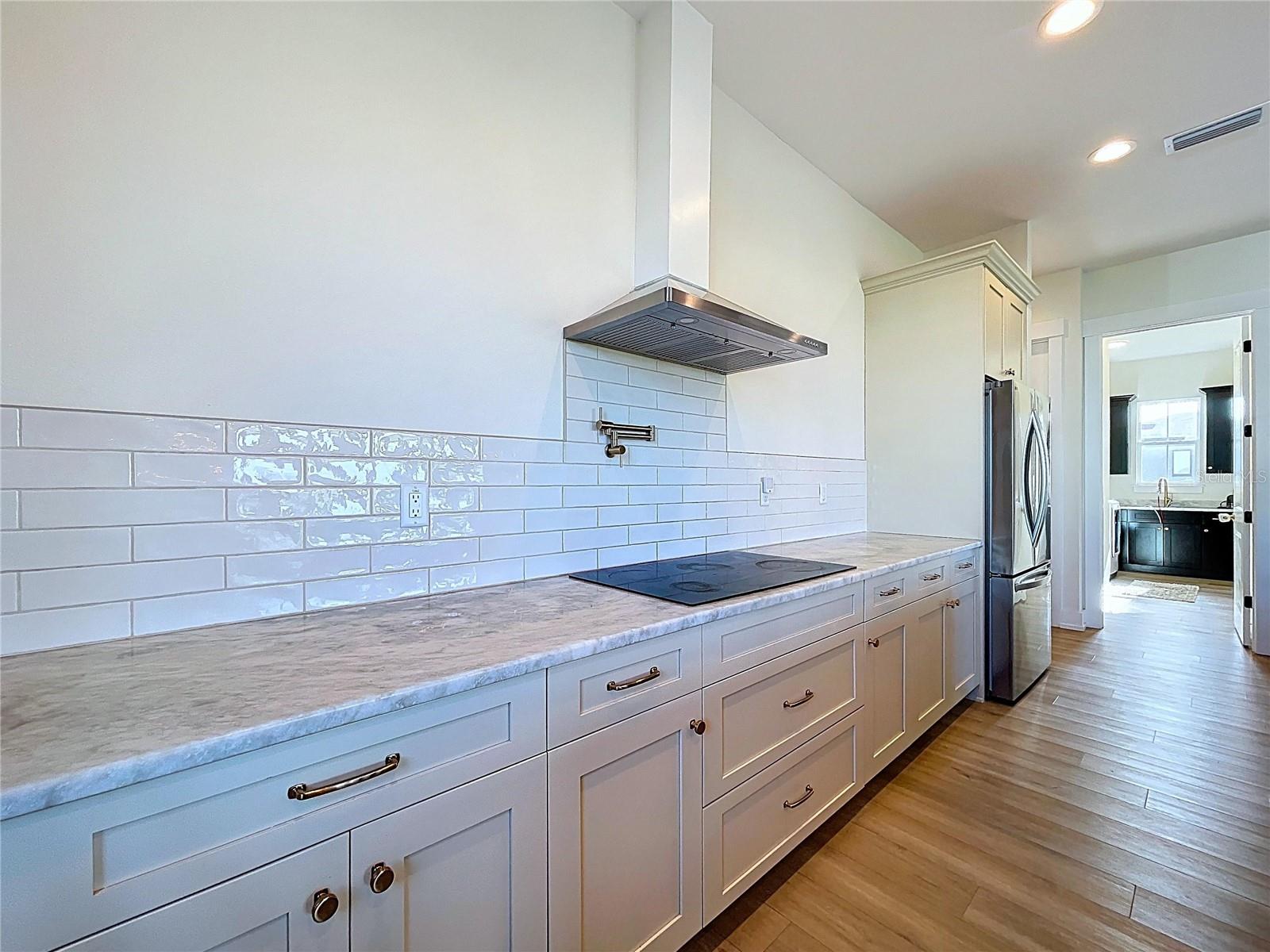 OLDE ENGLISH FARMS - Residential