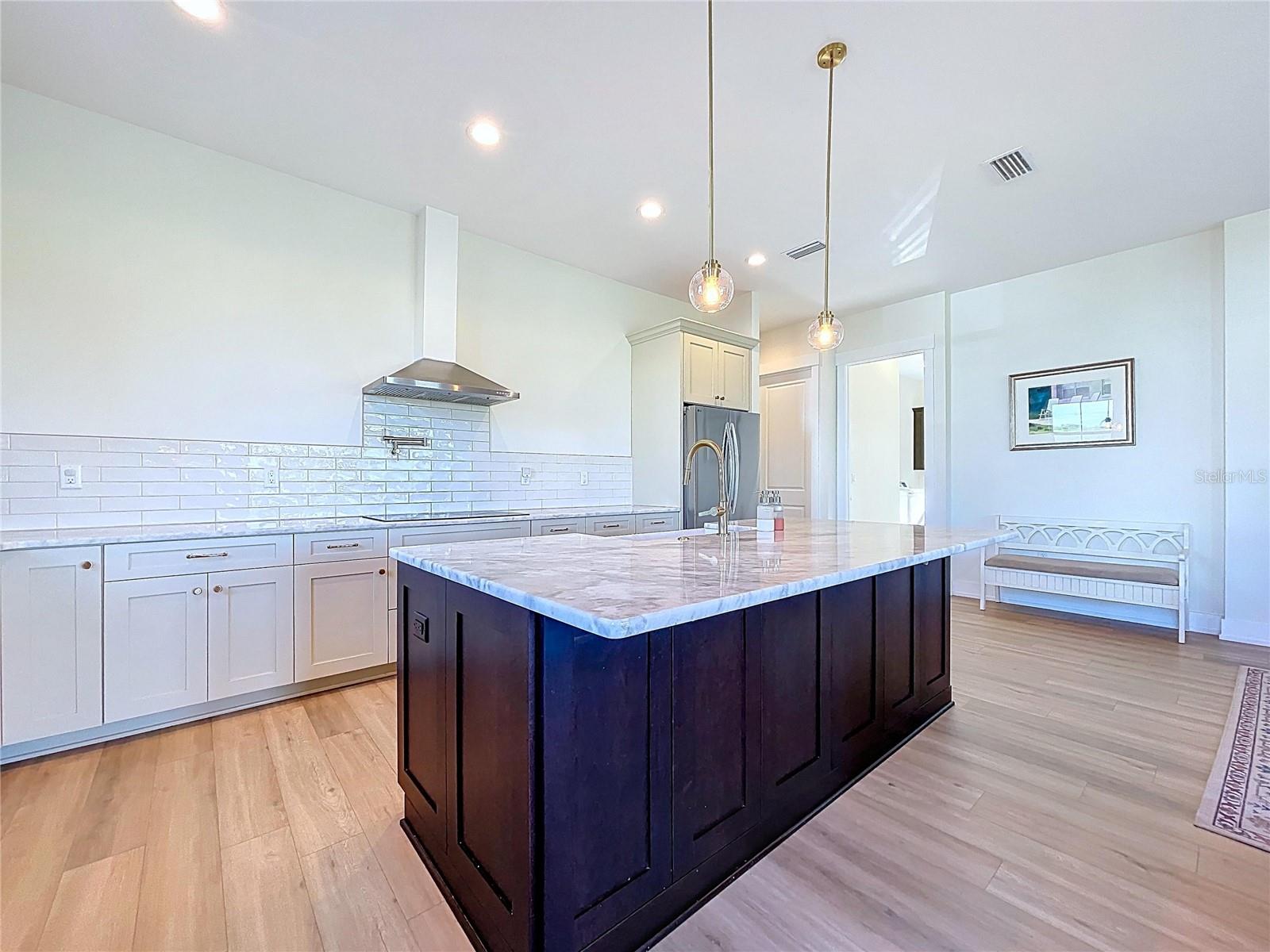 OLDE ENGLISH FARMS - Residential