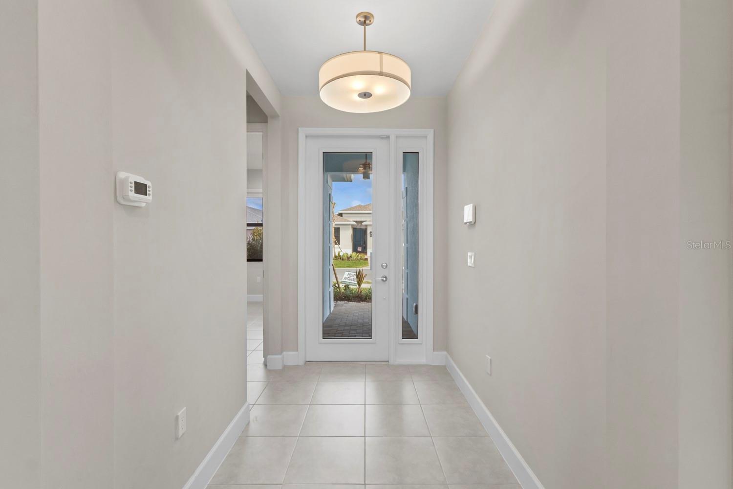 VALENCIA HARBOR - Residential