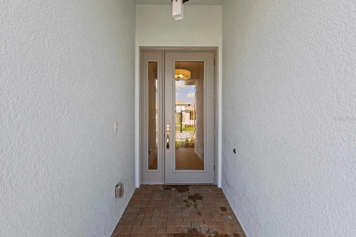 VALENCIA HARBOR - Residential