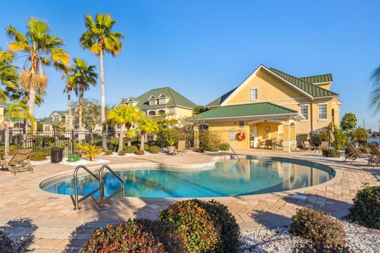 SUNSET BAY TWNHMS - Residential