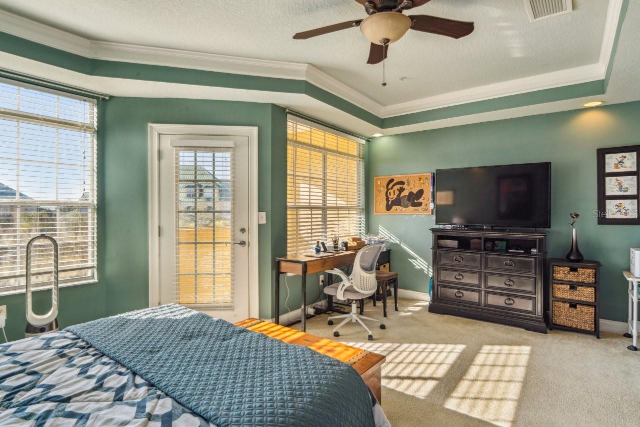 SUNSET BAY TWNHMS - Residential