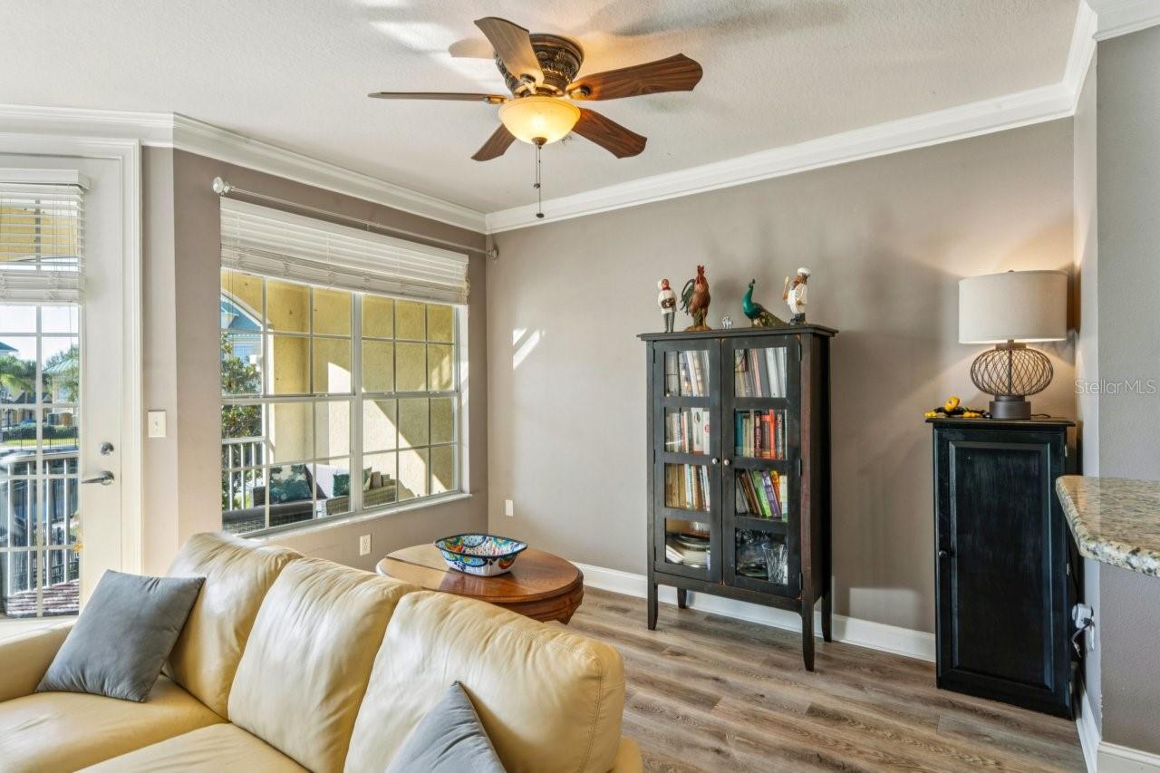 SUNSET BAY TWNHMS - Residential