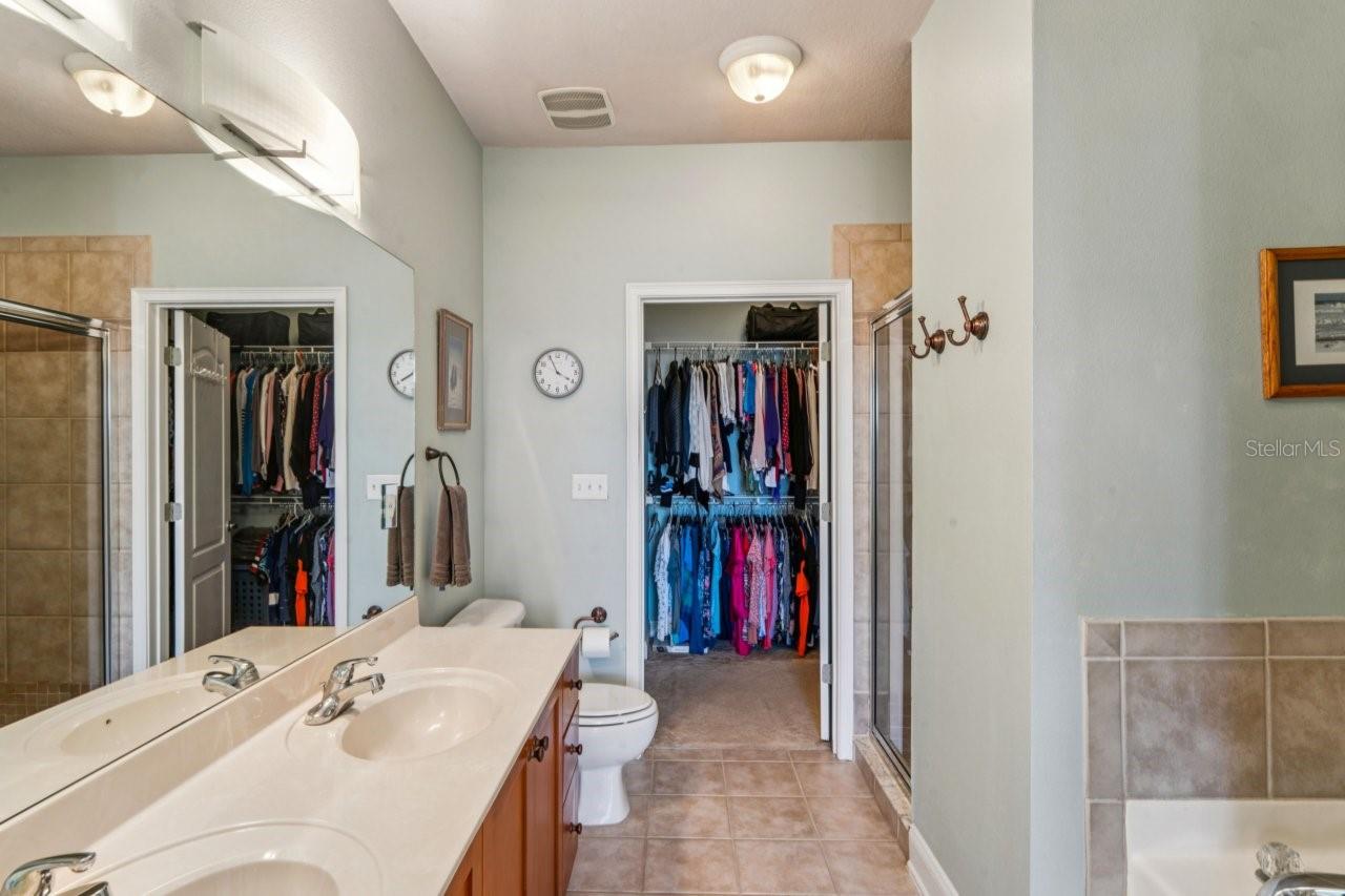 SUNSET BAY TWNHMS - Residential