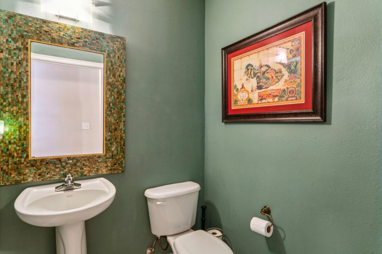 SUNSET BAY TWNHMS - Residential