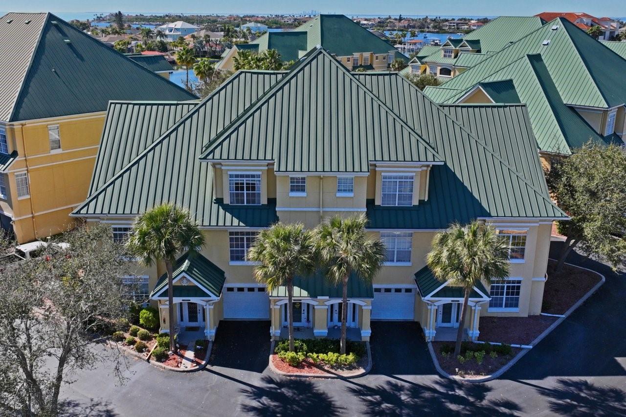 SUNSET BAY TWNHMS - Residential