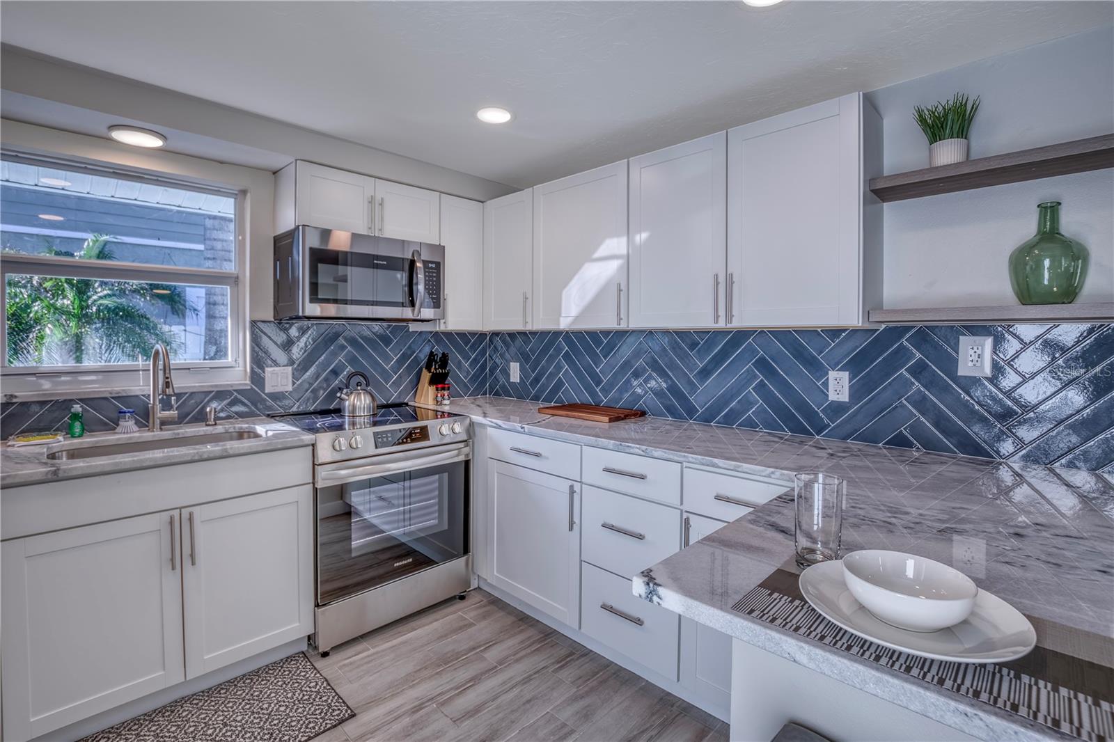 CASANAS - Residential Income