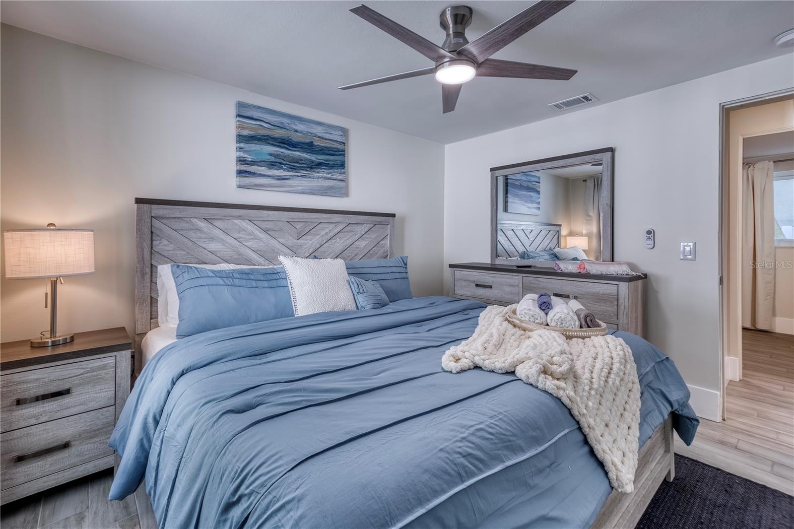 CASANAS - Residential Income