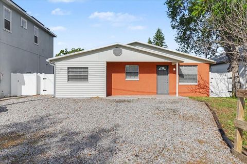 Photo of 7513 S Morton Street, Tampa, FL 33616 (MLS # TB8490916)