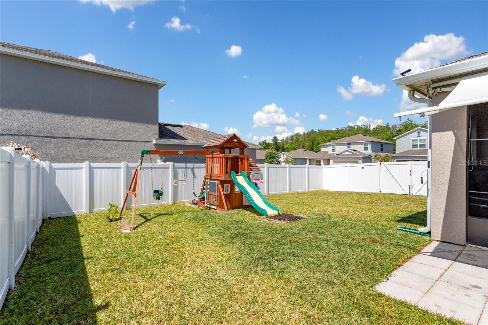 SOUTHERN PINES PH 4 PB 30 PGS 155-158 LOT 73 - Residential