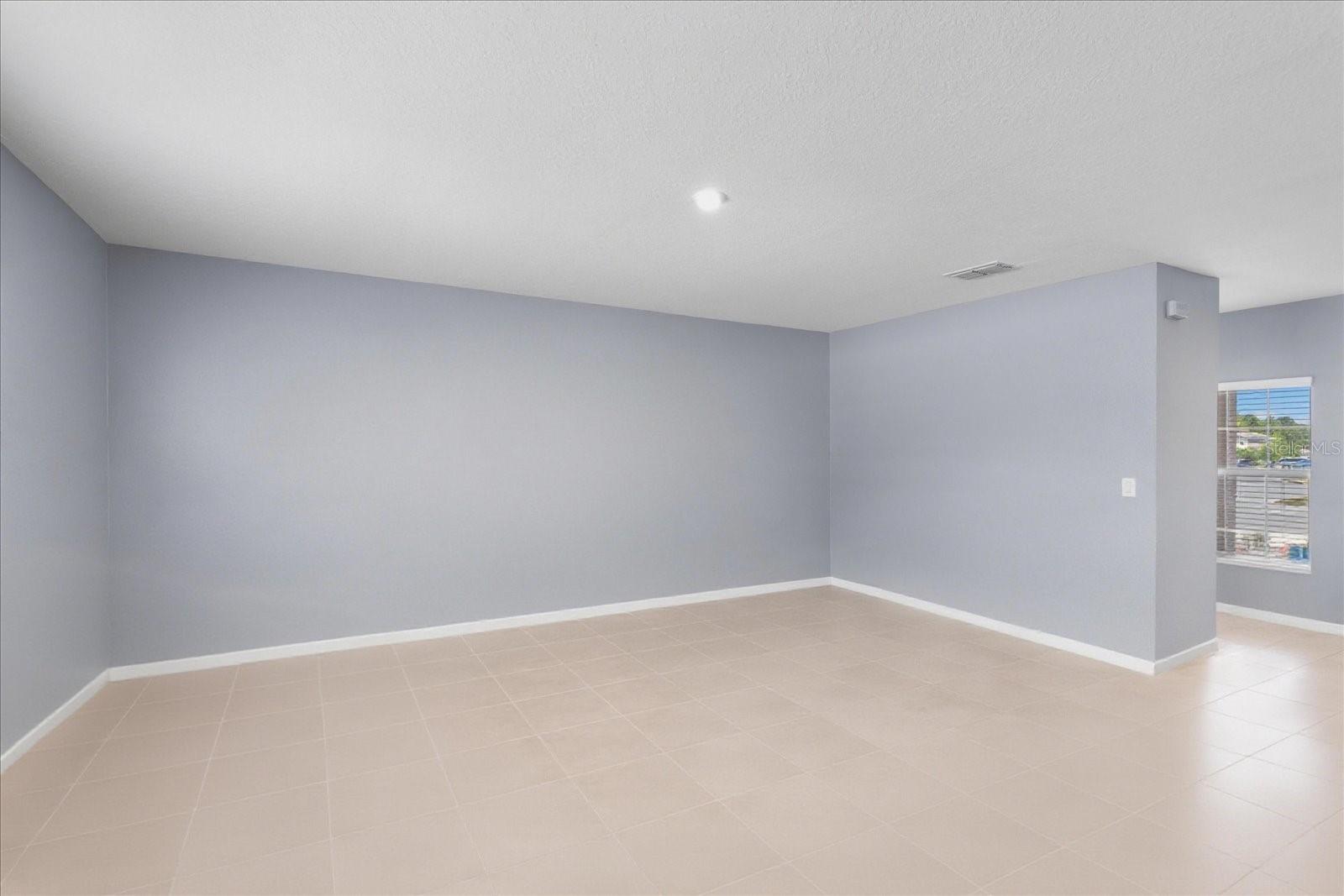 SOUTHERN PINES PH 4 PB 30 PGS 155-158 LOT 73 - Residential