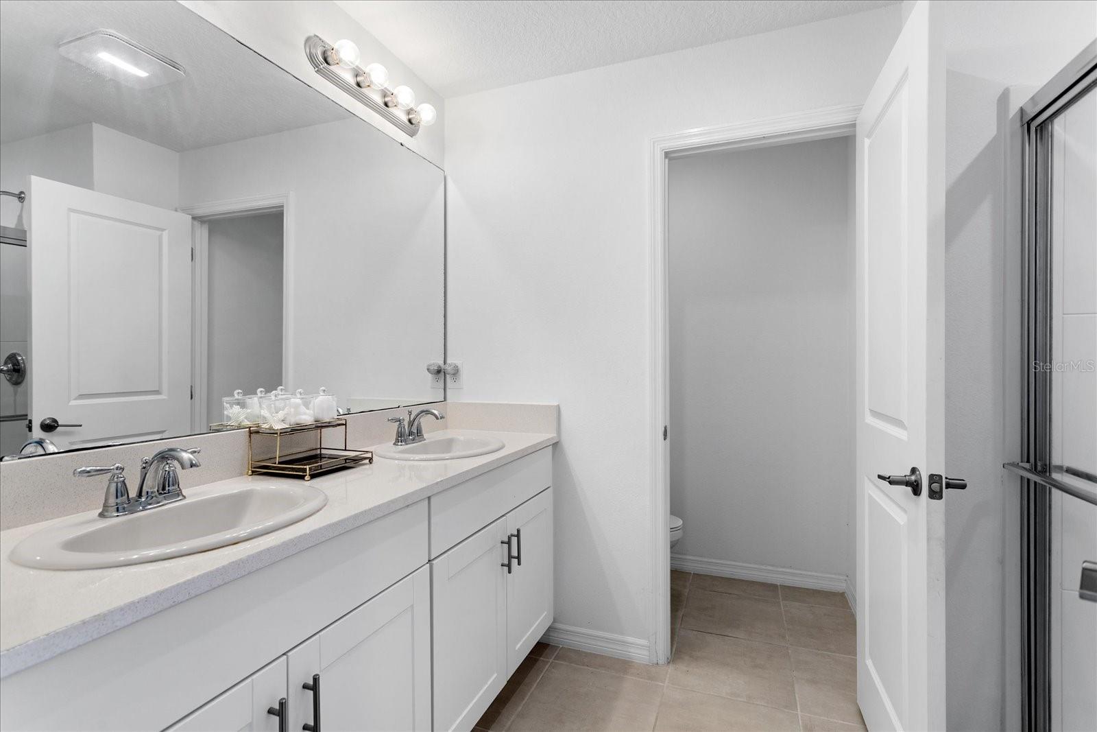 SOUTHERN PINES PH 4 PB 30 PGS 155-158 LOT 73 - Residential