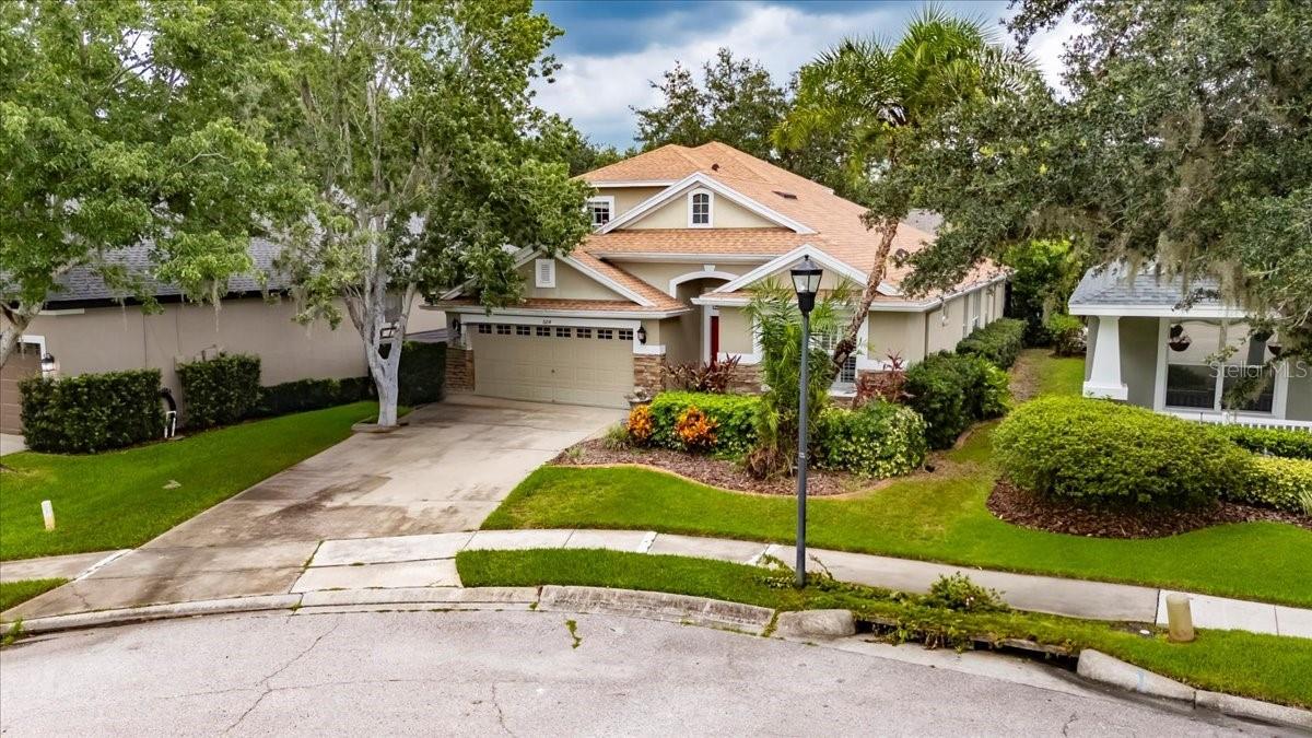 Welcome to your new home in the heart of Fishhawk Ranch!
Tucked away on a peaceful cul-de-sac in one of the most sought-after communities, this spacious 4-bedroom, 3-bathroom single-family home offers comfort, style, and flexibility for modern living.
Step inside to discover a bright, open layout with the primary suite conveniently located on the first floor, offering privacy and ease. Upstairs, you'll find a large bonus room, an additional bedroom, and a full bathroom—perfect for guests, family, or a home office setup.
The brand-new kitchen appliances, granite countertops, and plantation shutters bring a touch of elegance, while the glass front door adds to the home’s inviting curb appeal.
Enjoy the Florida lifestyle on your spacious patio, ideal for BBQs and outdoor gatherings, all in the privacy of a fully fenced backyard.
Living in Fishhawk Ranch means access to top-tier amenities including resort-style pools, playgrounds, scenic walking trails, shops, and so much more. Get ready to add your own touches to this house to make it your perfect home!
This home truly has it all—space, upgrades, and a community you'll love to call home!