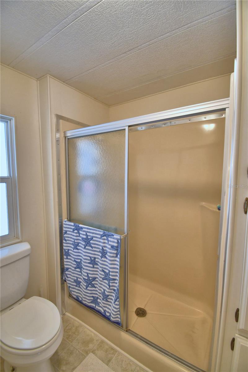 OAKWOOD ESTATES - Residential