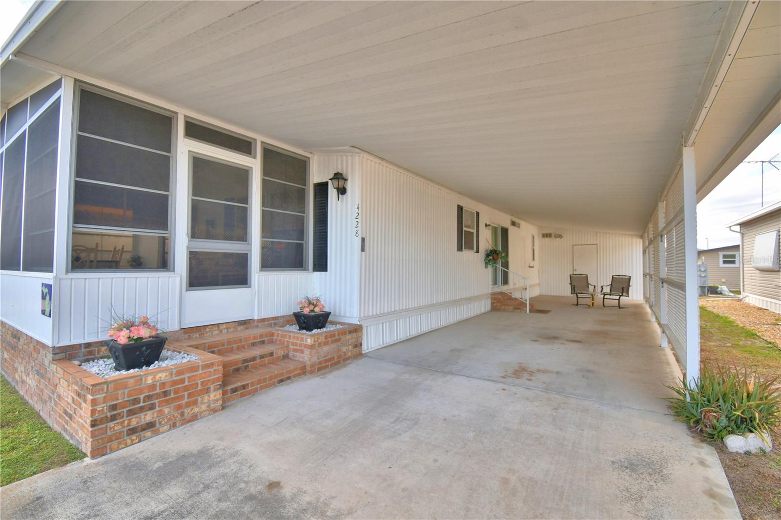 OAKWOOD ESTATES - Residential