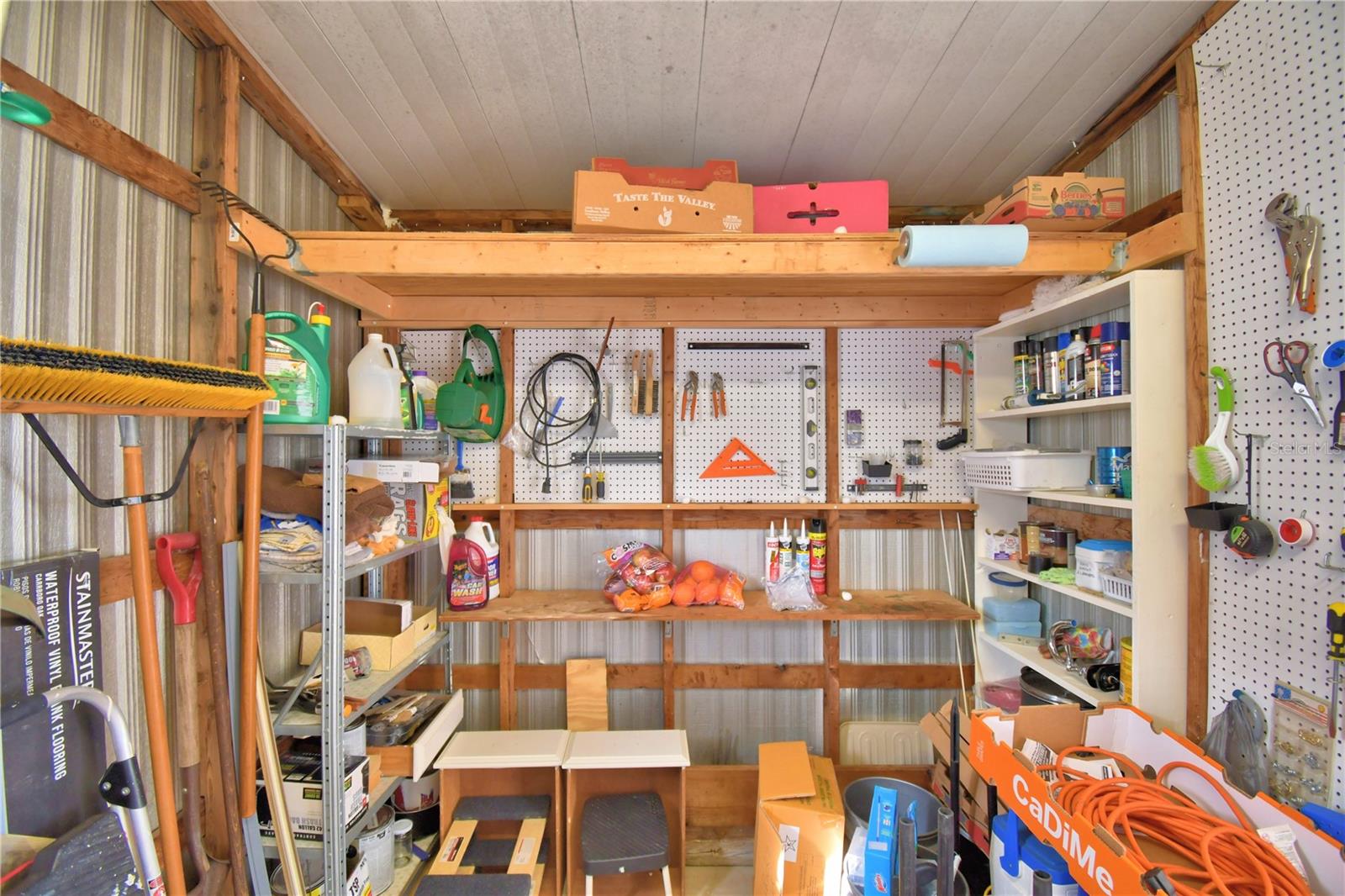 OAKWOOD ESTATES - Residential