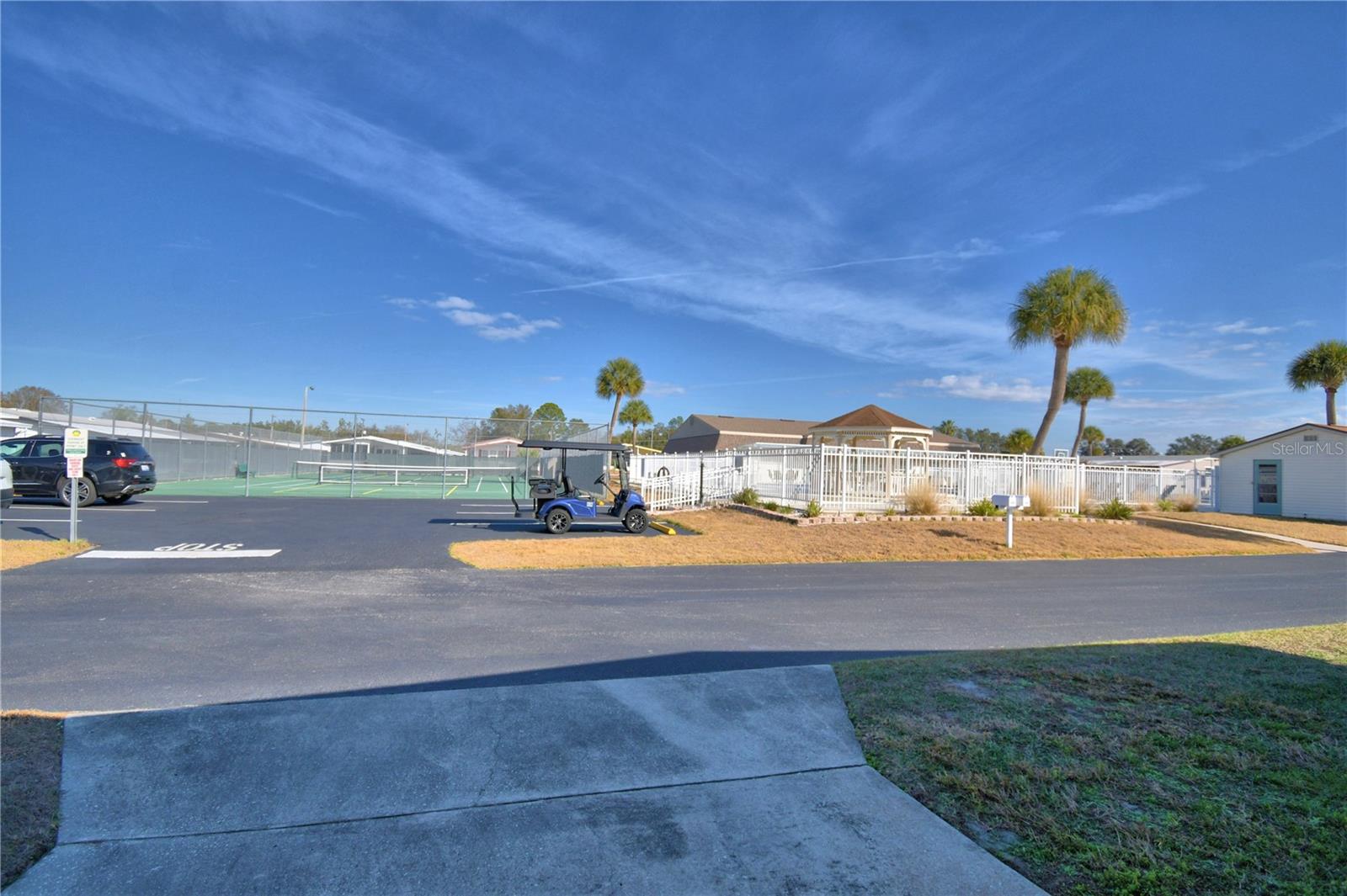 OAKWOOD ESTATES - Residential