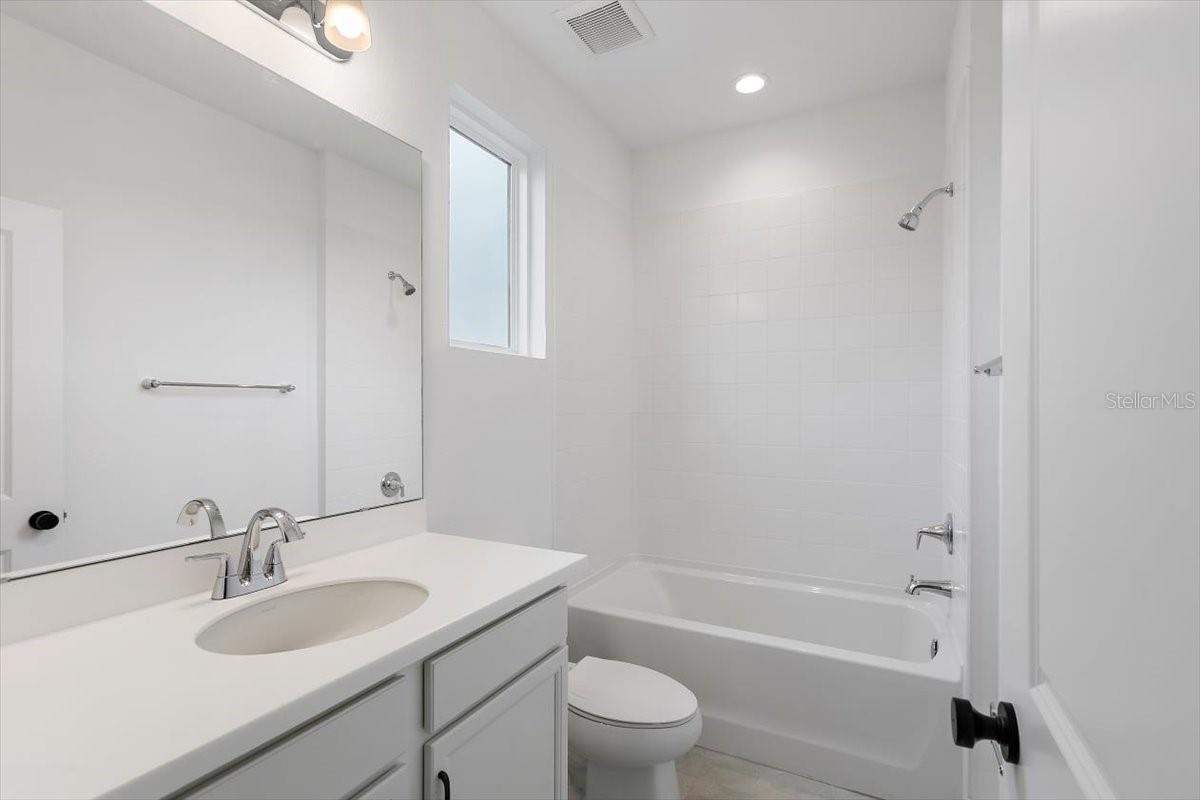 RETREAT/TOWN CENTER PH 1 - Residential