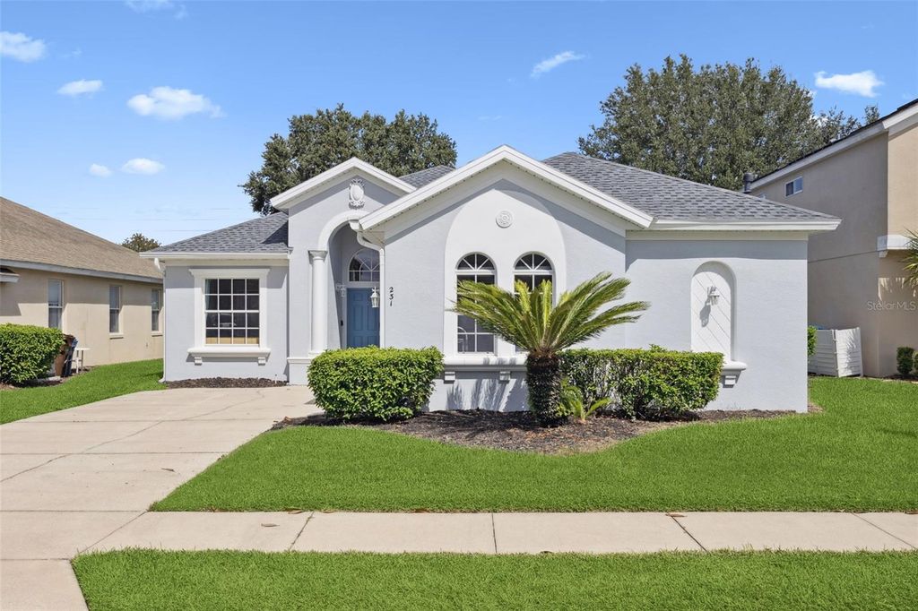 Photo of 231 Minniehaha Circle, Haines City, FL 33844 (MLS # O6351293)