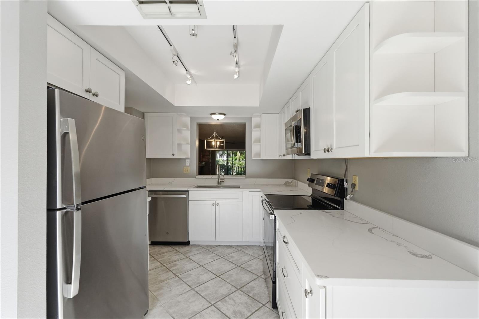EAGLES GLEN CONDO - Residential