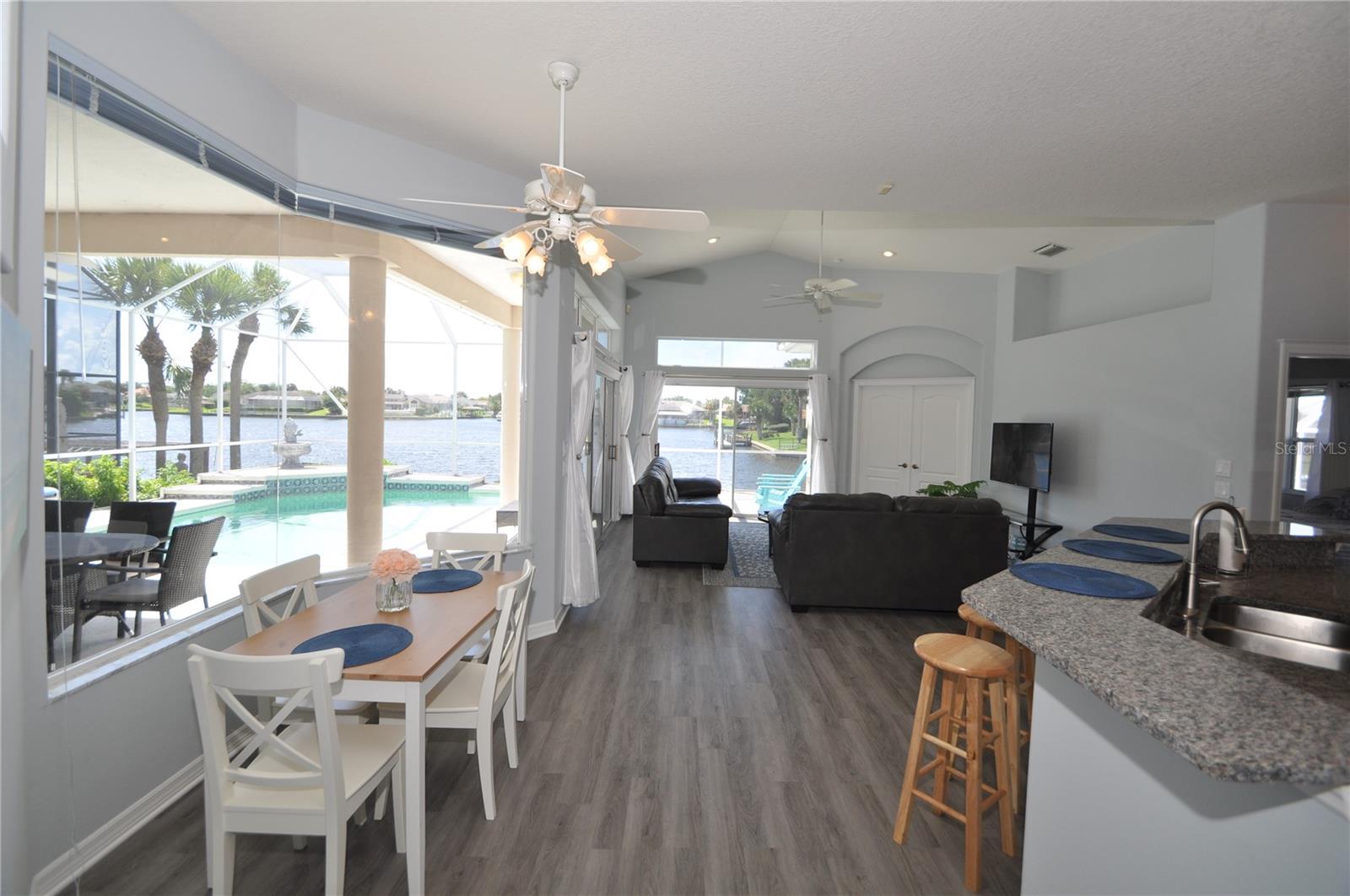 PALM HARBOR - Residential Lease