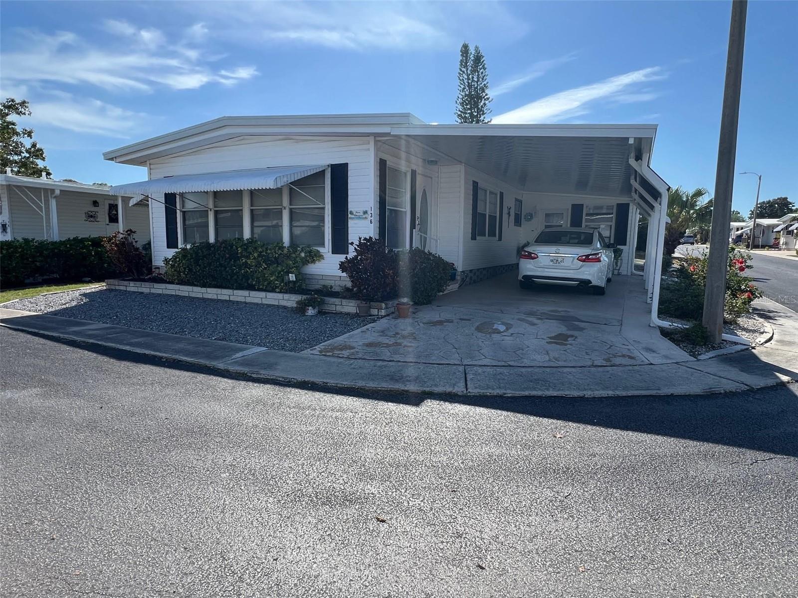 PALM HILL MOBILE HOME PARK UNREC - Residential