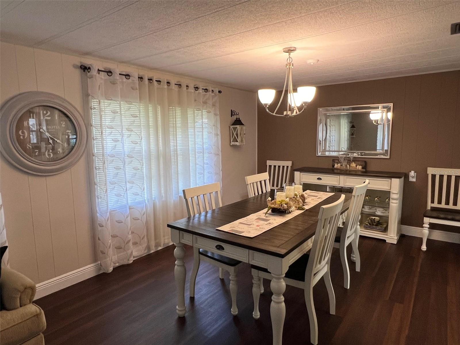 PALM HILL MOBILE HOME PARK UNREC - Residential