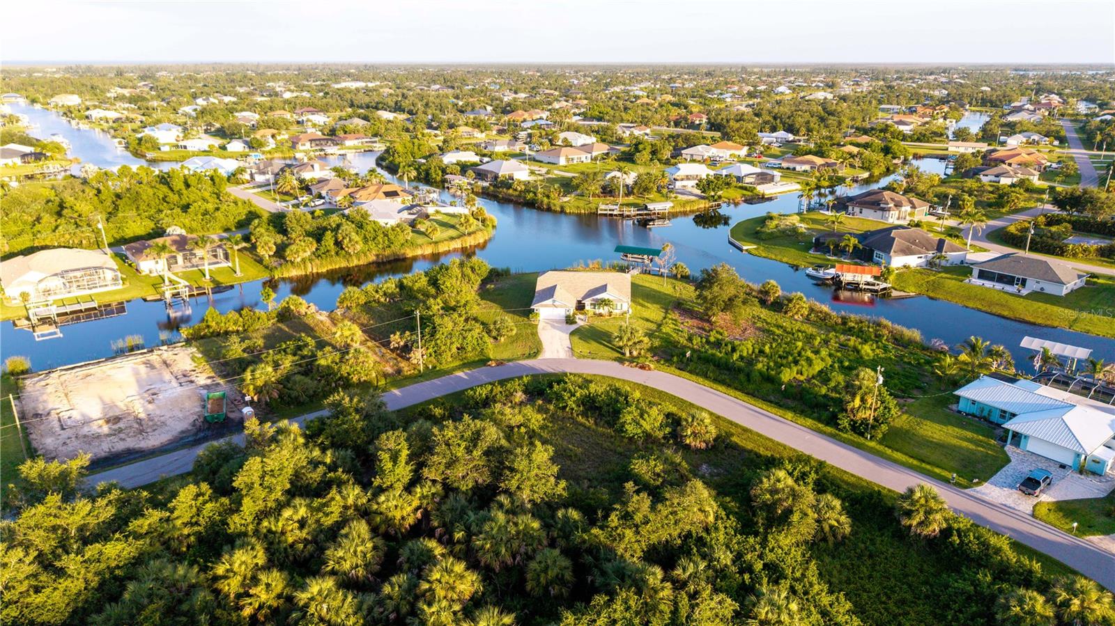 PORT CHARLOTTE SEC 071 - Land