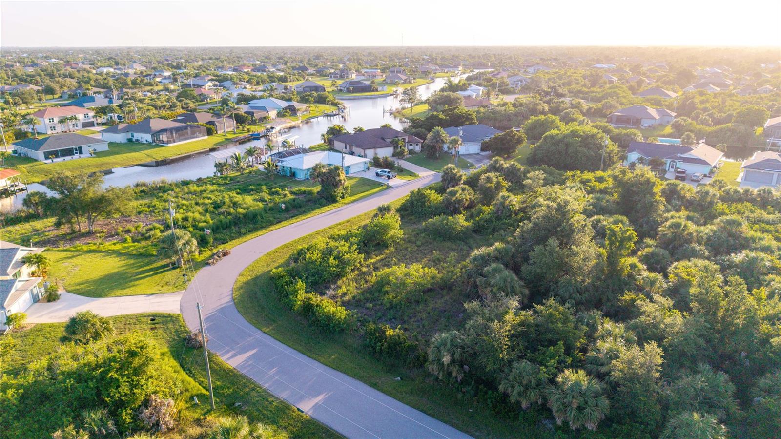 PORT CHARLOTTE SEC 071 - Land