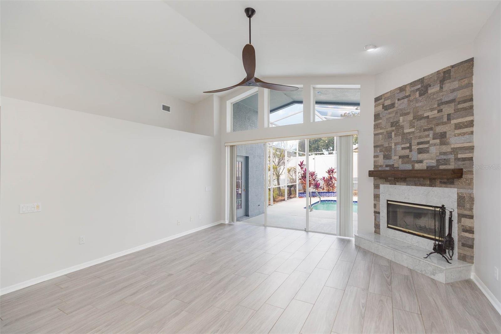 CROSS CREEK PRCL O PH 1 - Residential